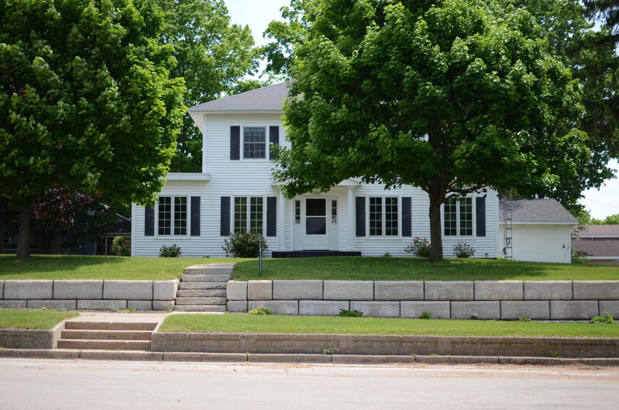 Ludington Blue Spruce Inn Εξωτερικό φωτογραφία